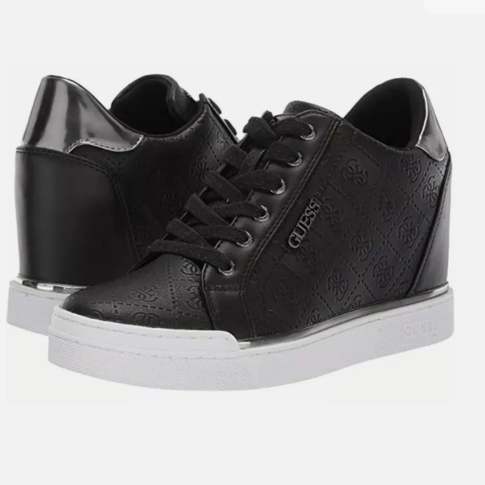 GUESS FLOWURS WEDGE Shoes